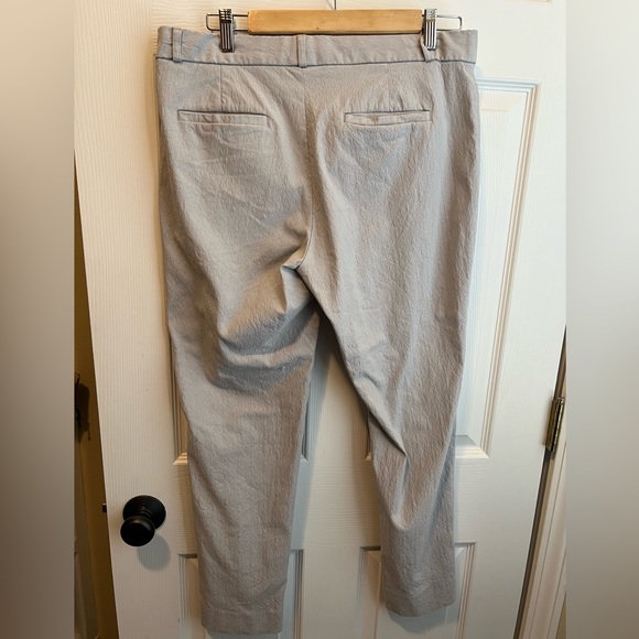 Banana Republic, Sloan Curvy ankle pant, blue-silver in color, Size 10 - Picture 3 of 3
